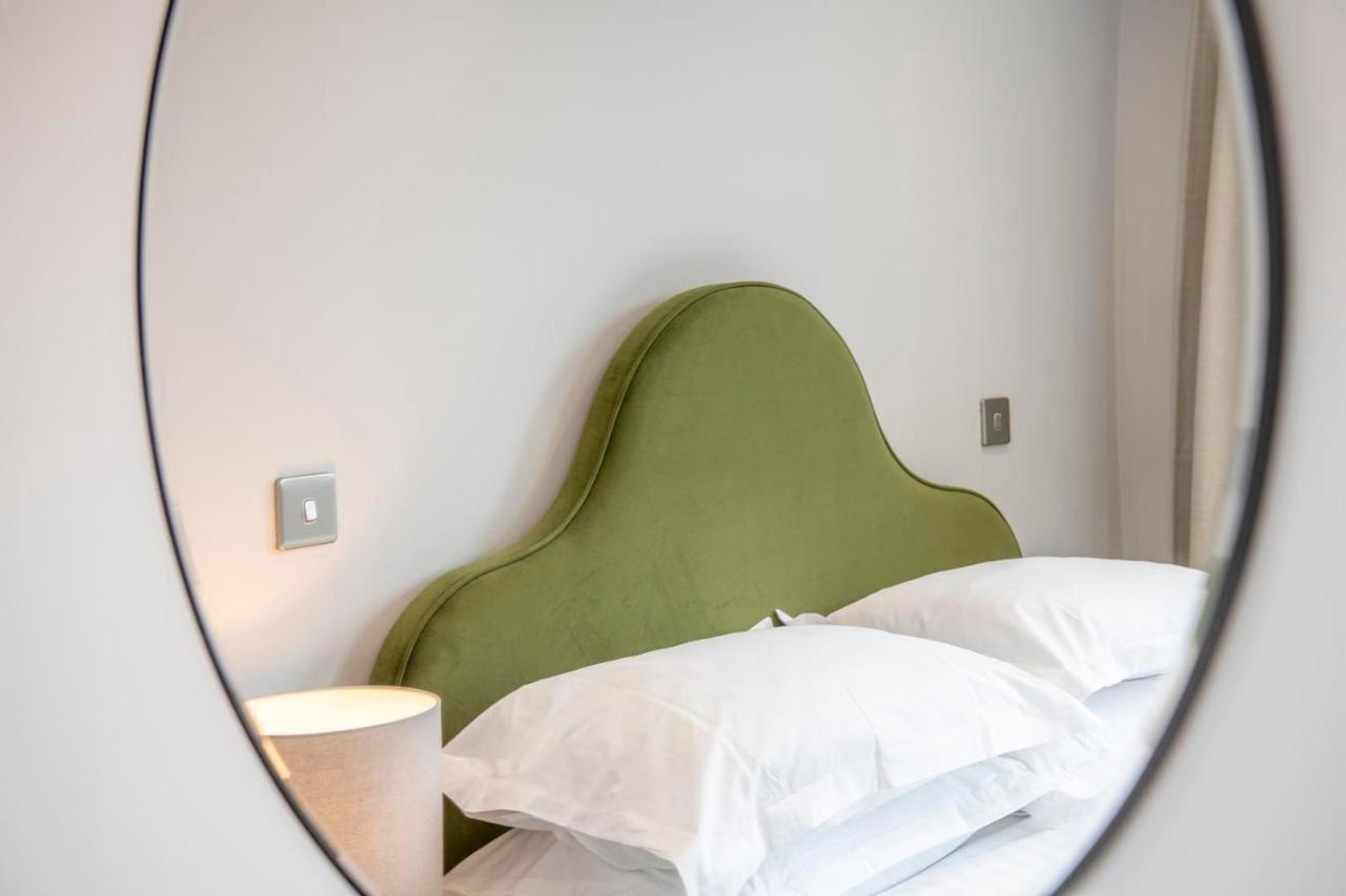 The Quadrant - The Carillon Suite York Buitenkant foto